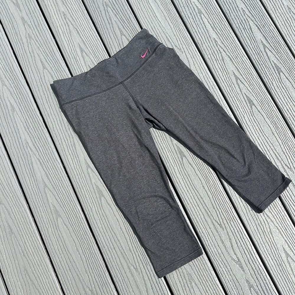 Cropped Nike Dry Fit Leggings
